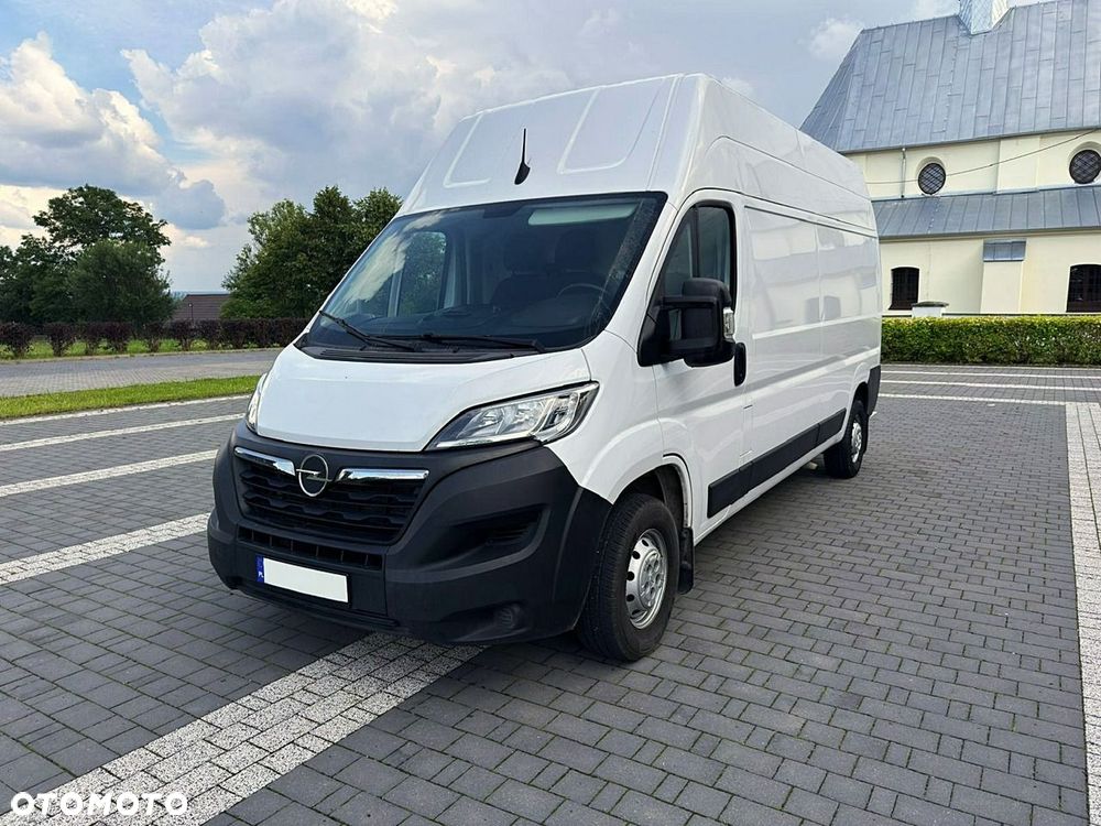 Opel Movano