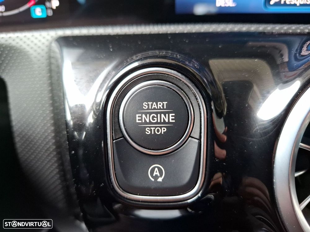 Mercedes-Benz CLA 180 d Shooting Brake AMG Line Aut. - 18