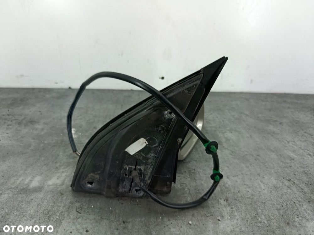 LUSTERKO PRAWE VW GOLF V LD1W - 5