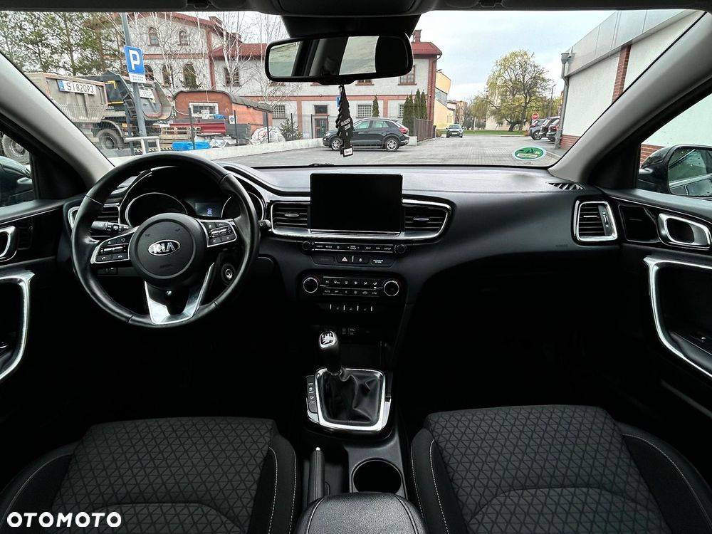 Kia Ceed - 18