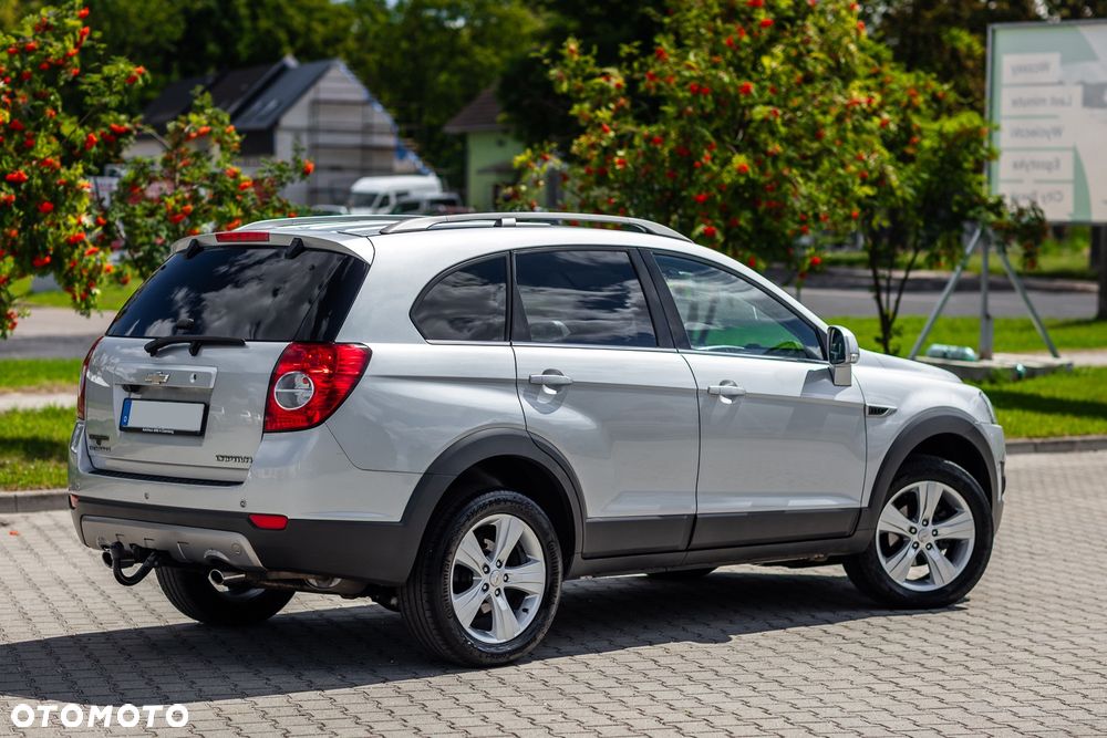 Chevrolet Captiva 2.2 2WD LT+ - 12