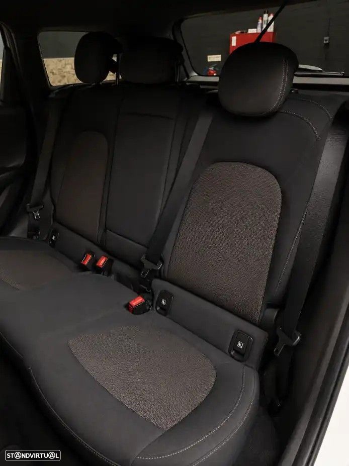 MINI Countryman One D 4Business - 14