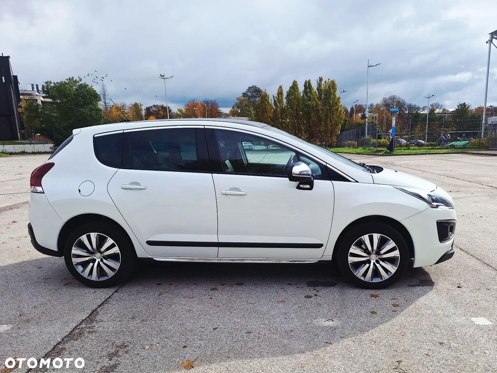 Peugeot 3008 HDi 115 Allure - 3