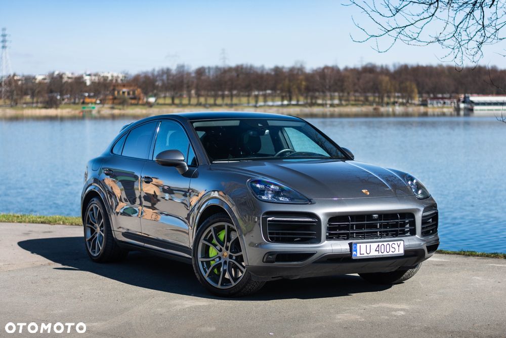Porsche Cayenne Coupe E-Hybrid - 4