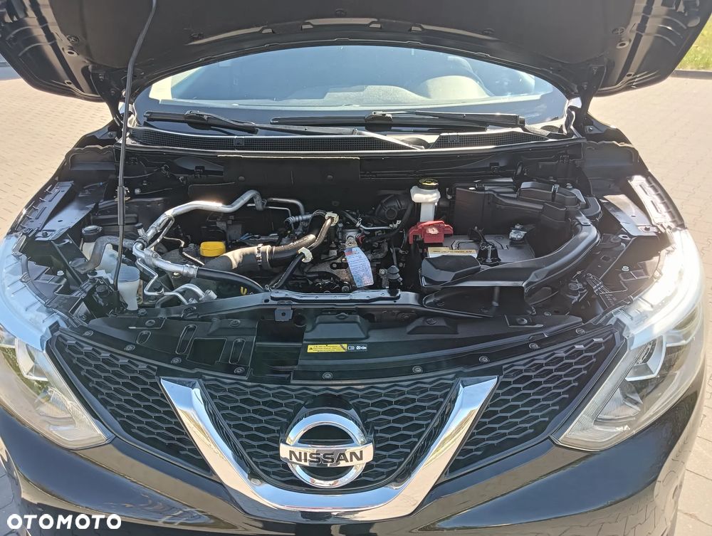 Nissan Qashqai 1.2 DIG-T N-Vision - 26