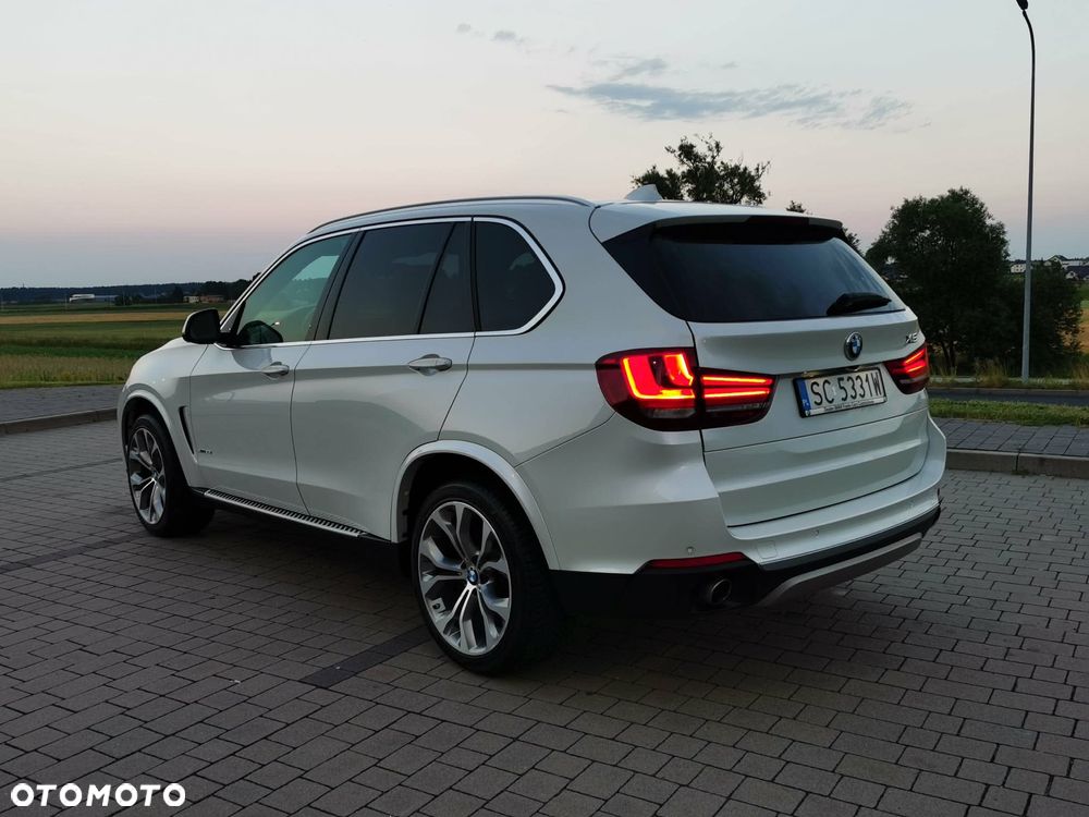 BMW X5 xDrive35i - 7