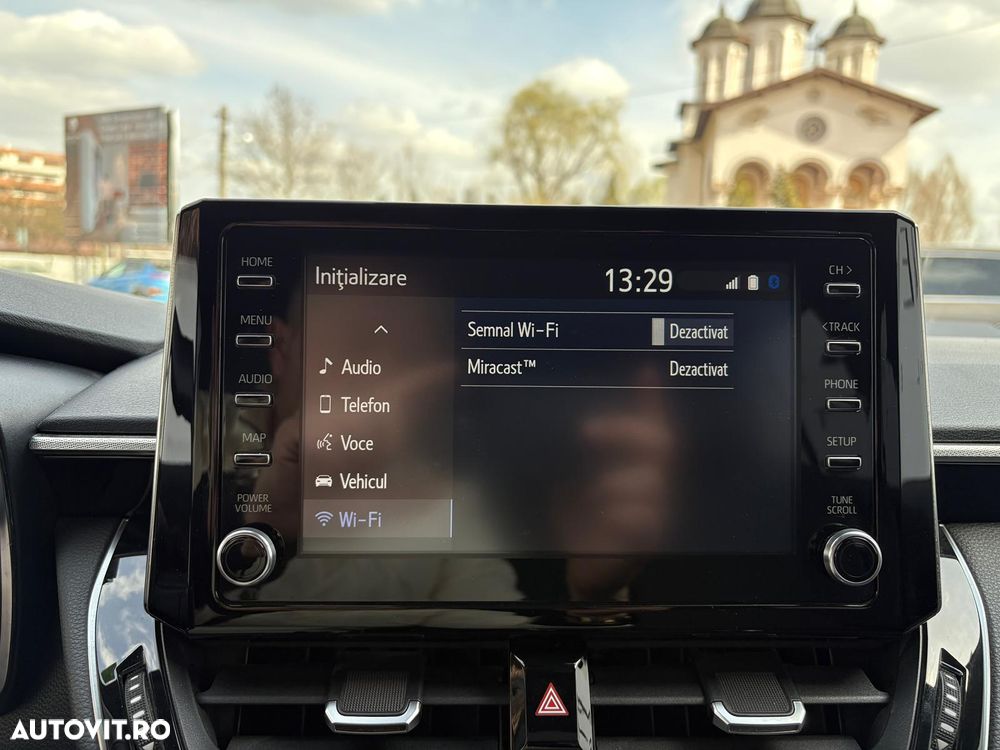 Toyota Corolla 1.8 HSD Business - 20