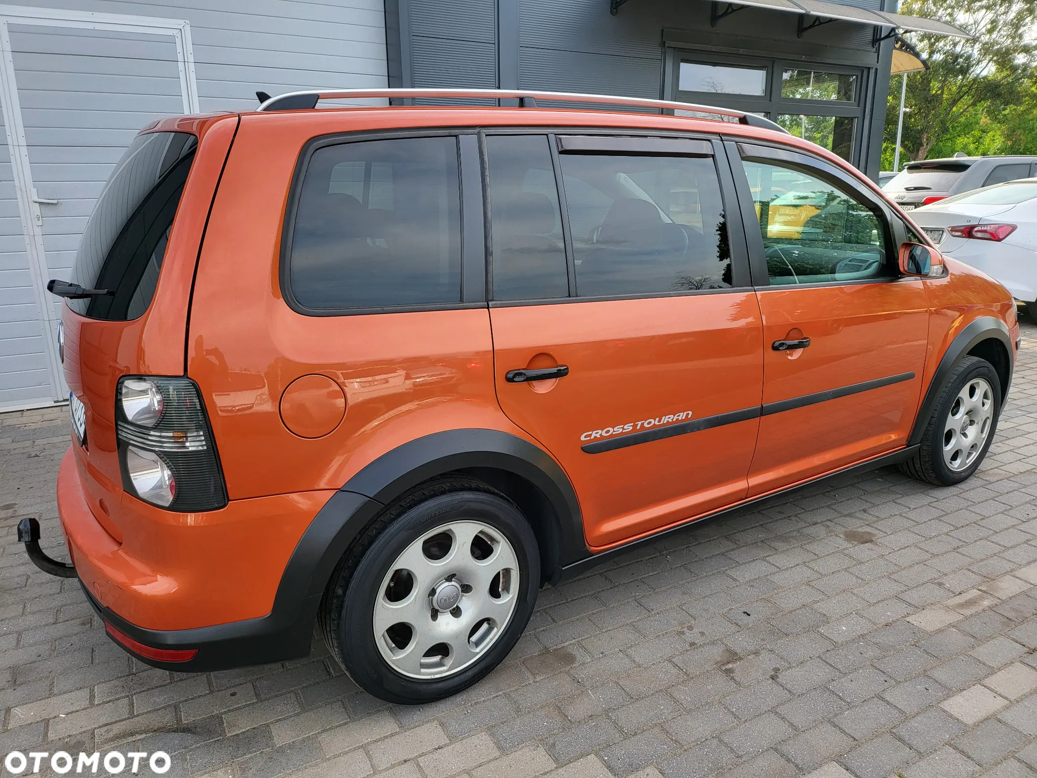 Volkswagen Touran 1.4 TSI Cross - 5
