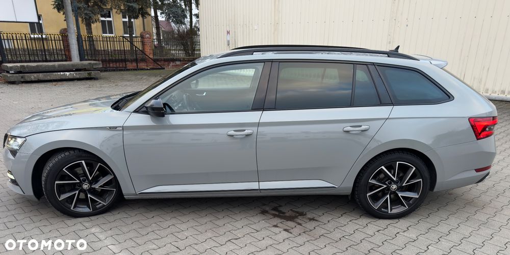 Skoda Superb 2.0 TDI SCR 4x4 Sportline DSG - 4