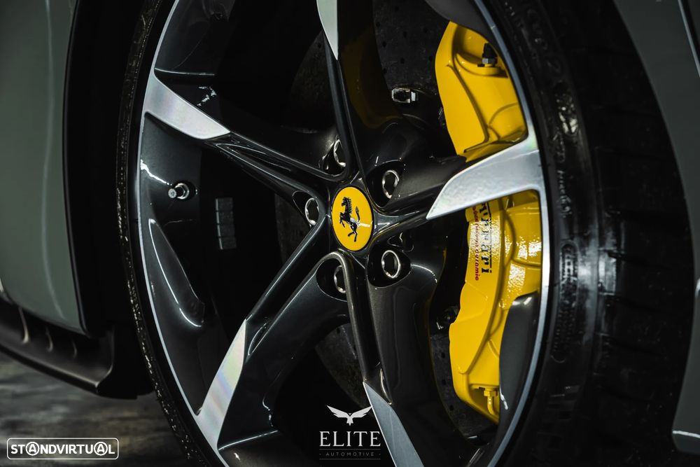 Ferrari SF90 Stradale - 6