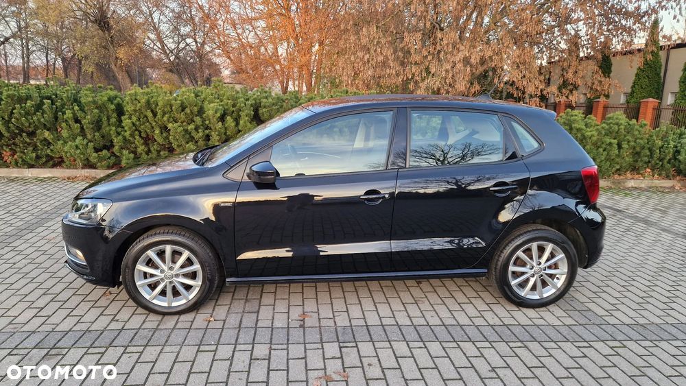 Volkswagen Polo 1.2 TSI Blue Motion Technology Lounge - 2