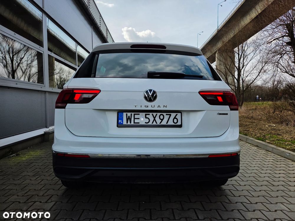 Volkswagen Tiguan 2.0 TSI 4Mot Life DSG - 30