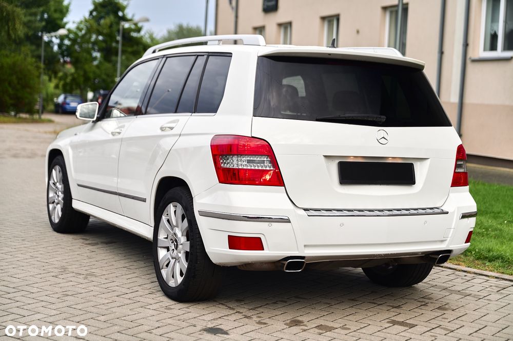 Mercedes-Benz GLK 220 CDI DPF BlueEFFICIENCY 7G-TRONIC - 11