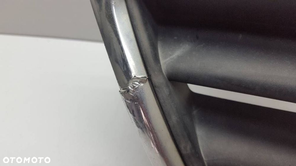 ATRAPA GRILL ZNACZEK PRZÓD HONDA ODYSSEY II 2002 - 3