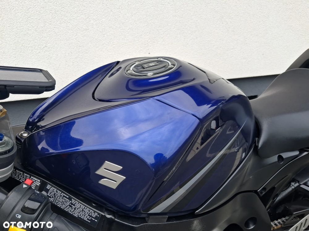 Suzuki GSX-R - 13