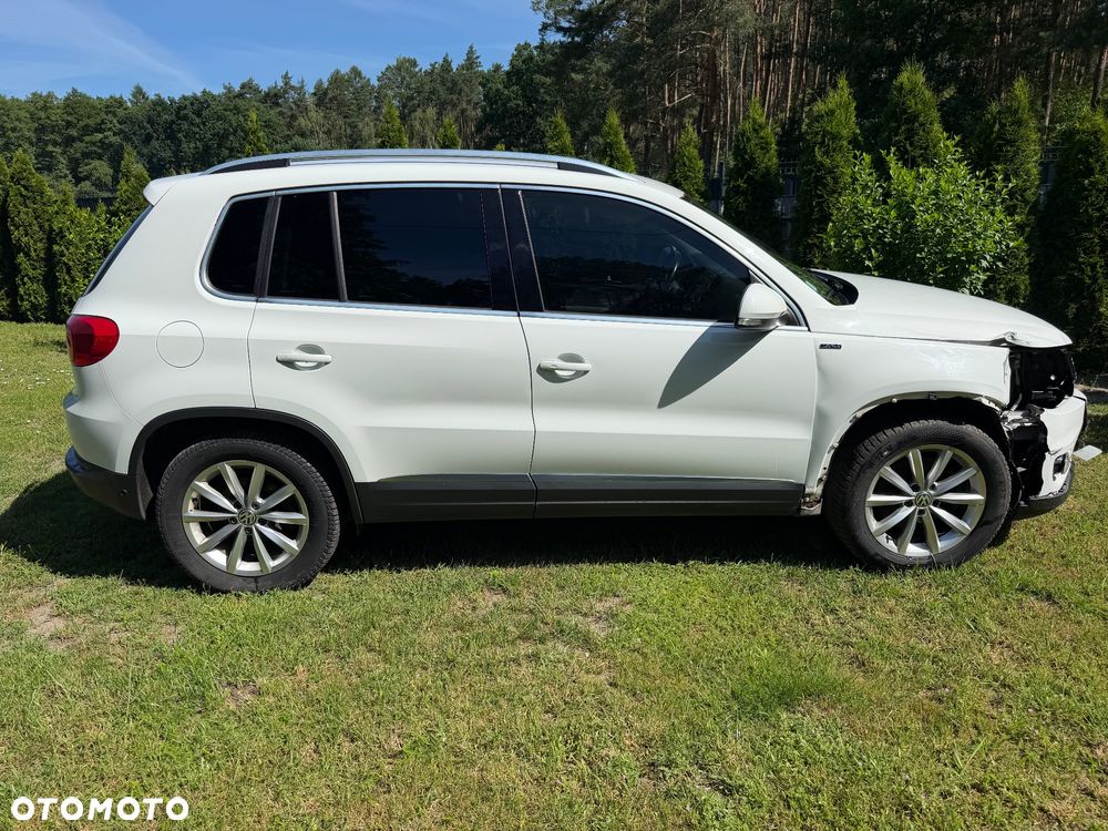 Volkswagen Tiguan 2.0 TDI SCR BlueMotion Technology Lounge Sport & Style - 6