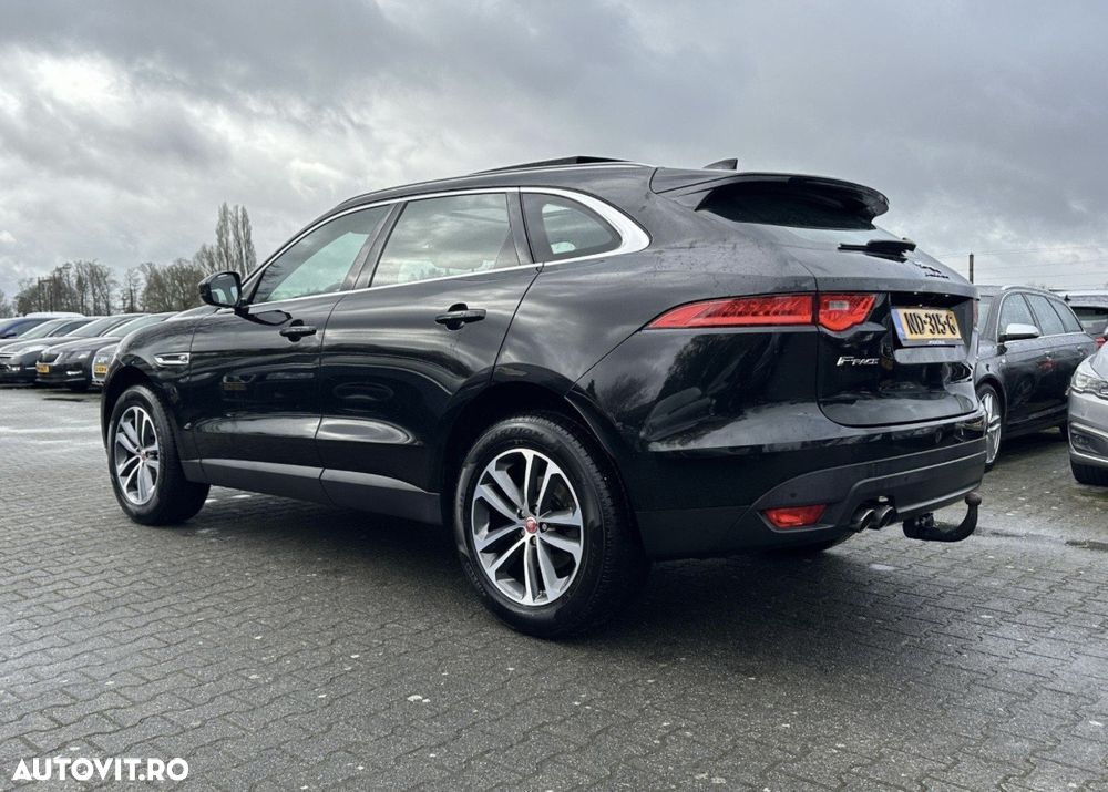 Jaguar F-Pace 20d Aut. Prestige - 5
