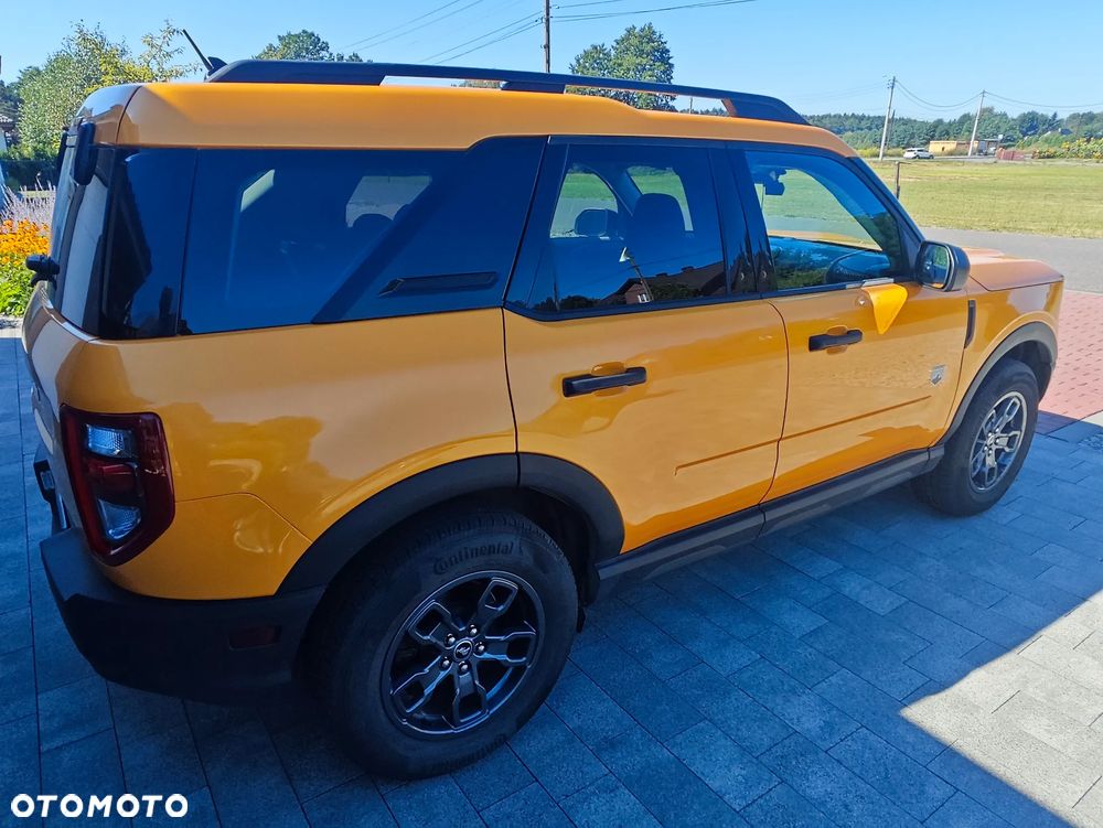 Ford Bronco - 3