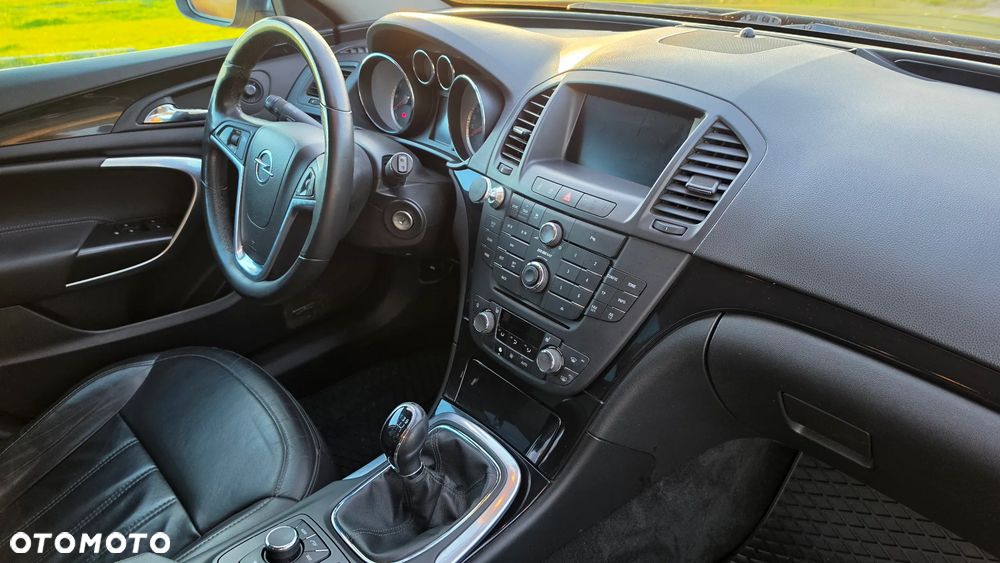 Opel Insignia 2.0 T Sport 4x4 - 18