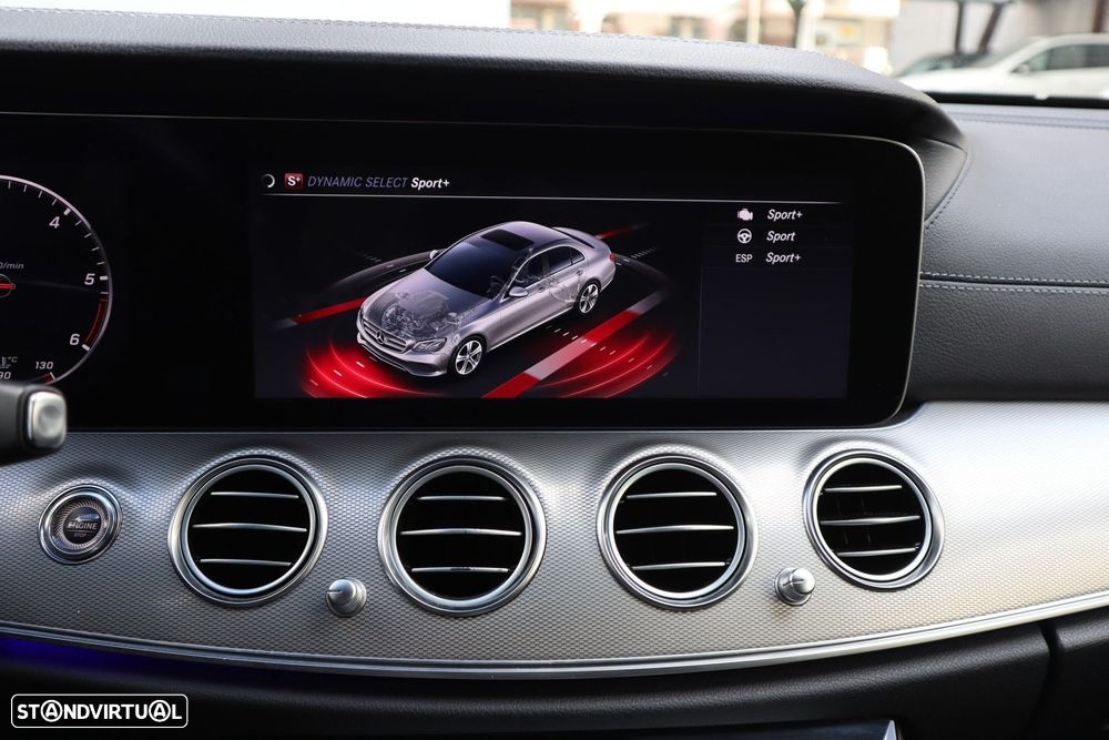 Mercedes-Benz E 220 d 9G-TRONIC AMG Line - 33