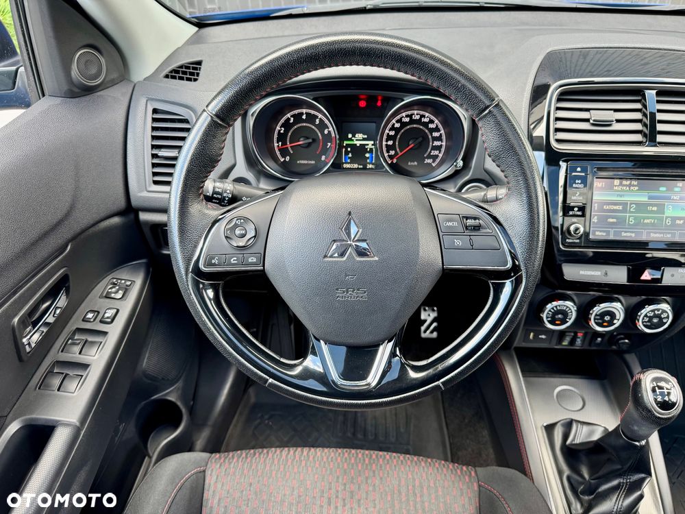 Mitsubishi ASX 1.6 Black Edition - 15