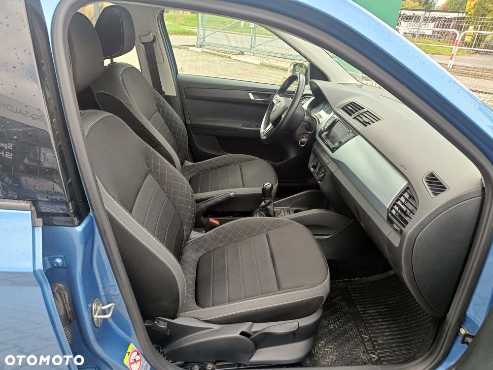 Skoda Fabia 1.0 Ambition - 11