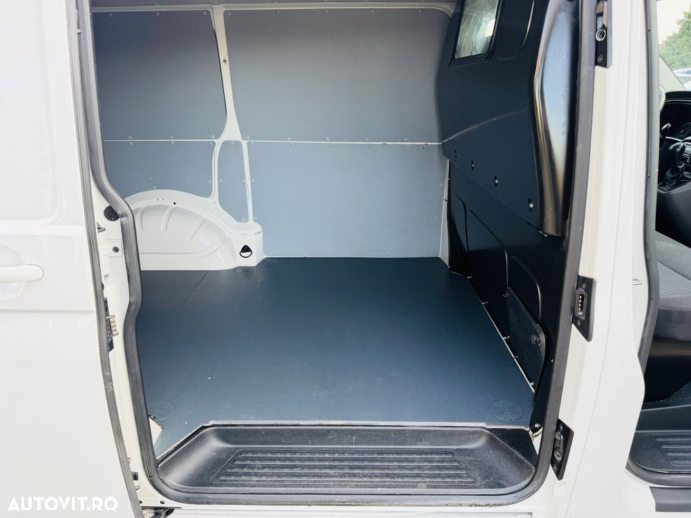 Volkswagen Transporter CD 2.0 146 kW LR 4M DSG - 20