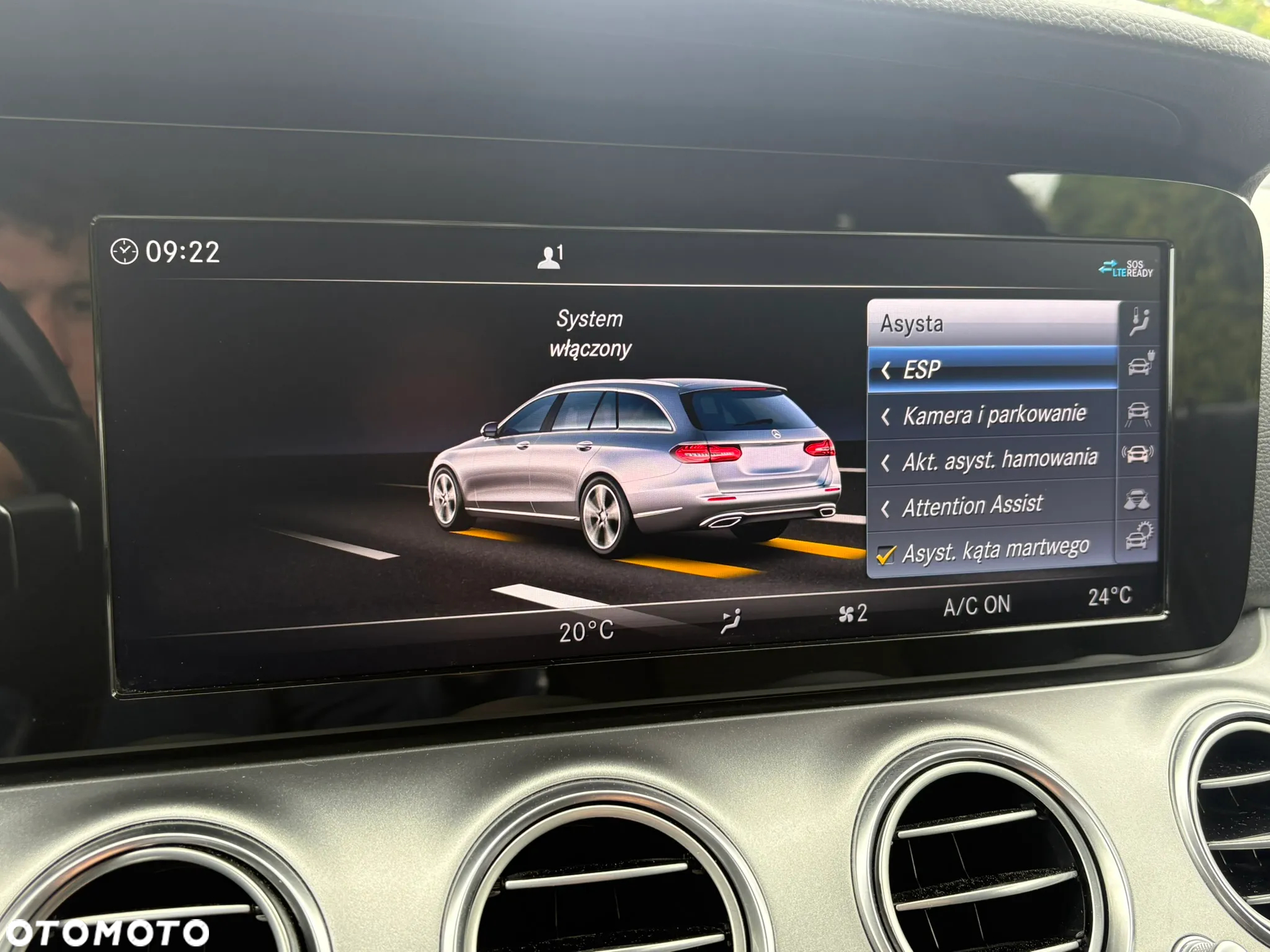 Mercedes-Benz Klasa E 300de T 9G-TRONIC Edition AVANTGARDE - 32