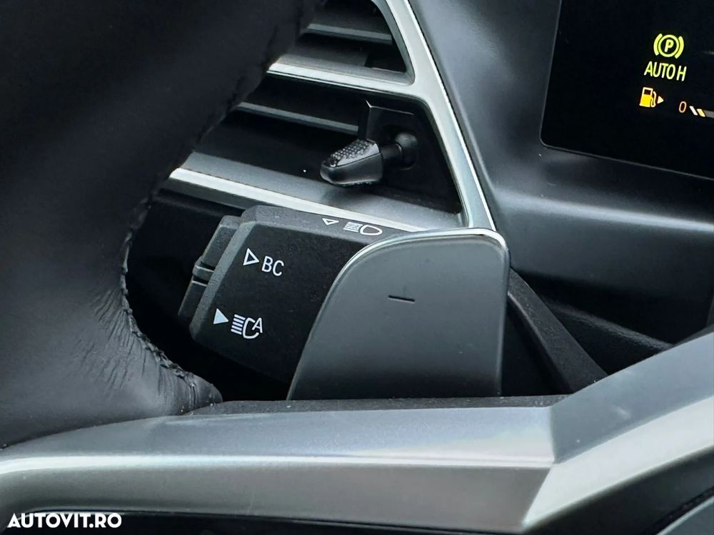 BMW Seria 3 320i xDrive Aut. M Sport - 14