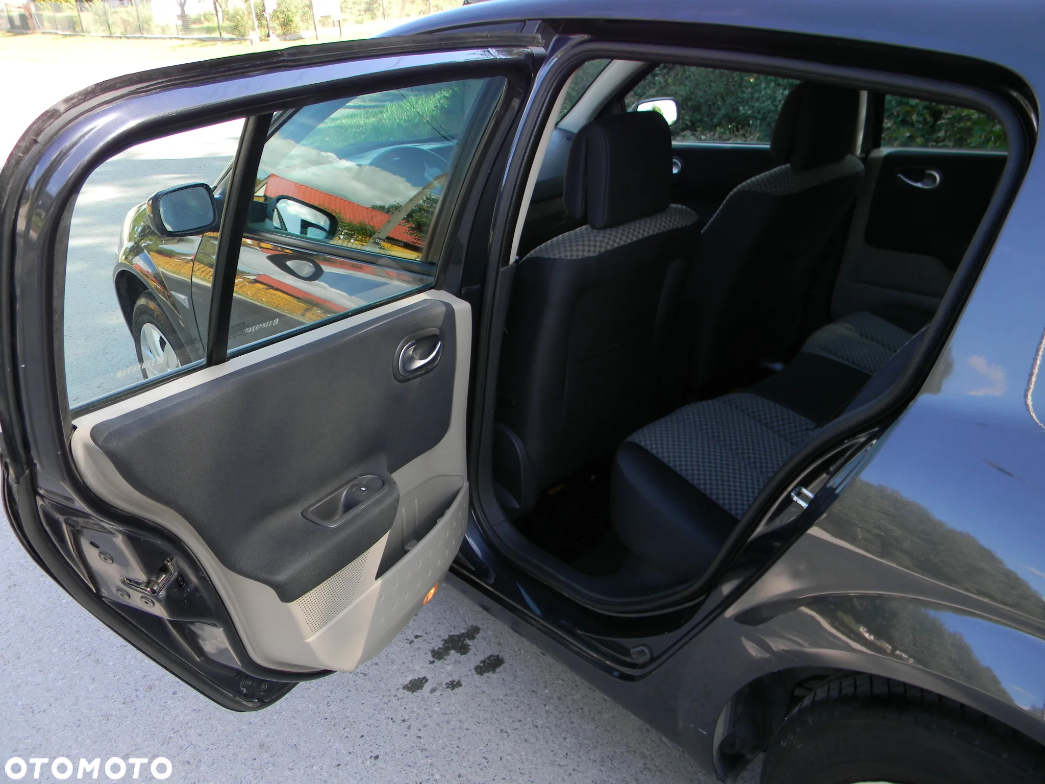 Renault Megane 1.9 dCi Exception - 15