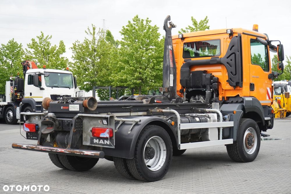 MAN TGM 13.290 / 4x4 / 30 tys. km!!! / hakowiec HIAB XR8S3250 / DMC 15 ton - 5