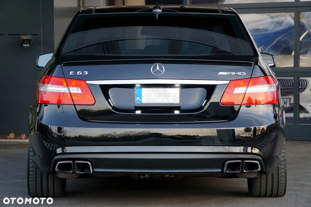 Mercedes-Benz Klasa E 63 AMG AMG Speedshift 7G-MCT - 6