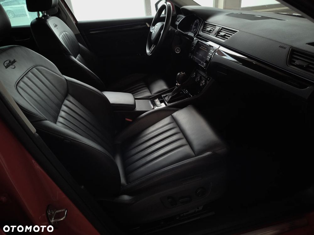 Skoda Superb 2.0 TDI DSG L&K - 14