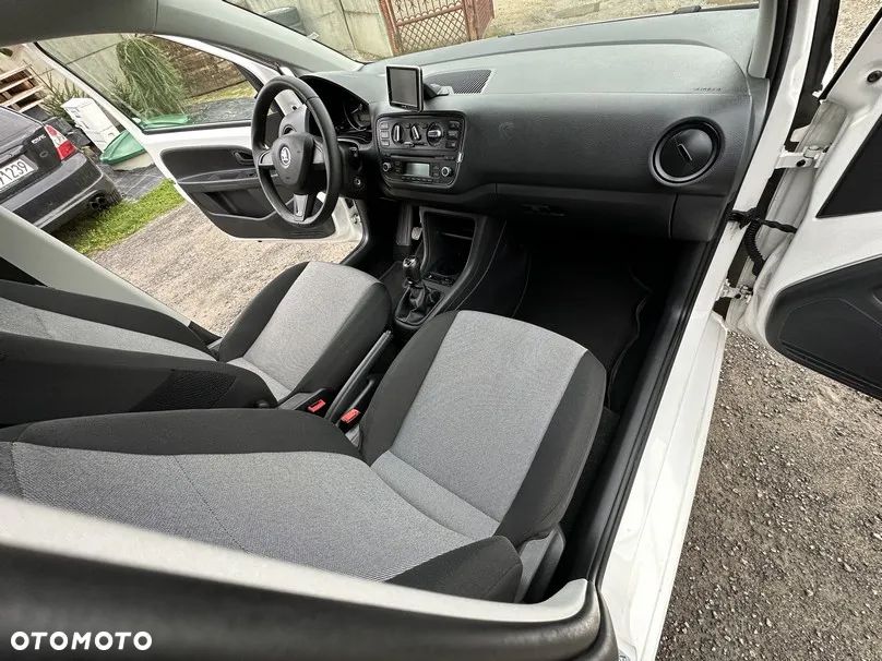Skoda Citigo 1.0 MPI Clever - 23