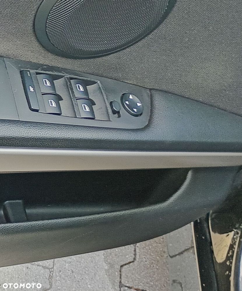 BMW Seria 3 - 12