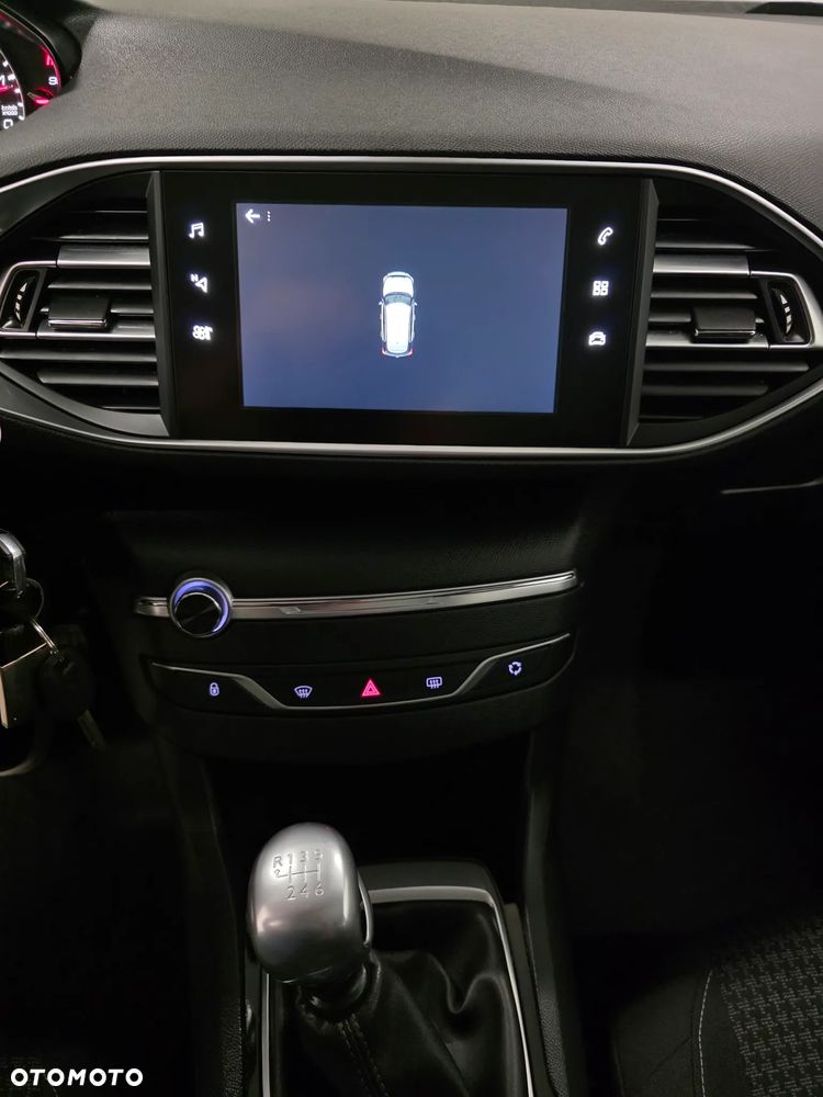 Peugeot 308 - 9