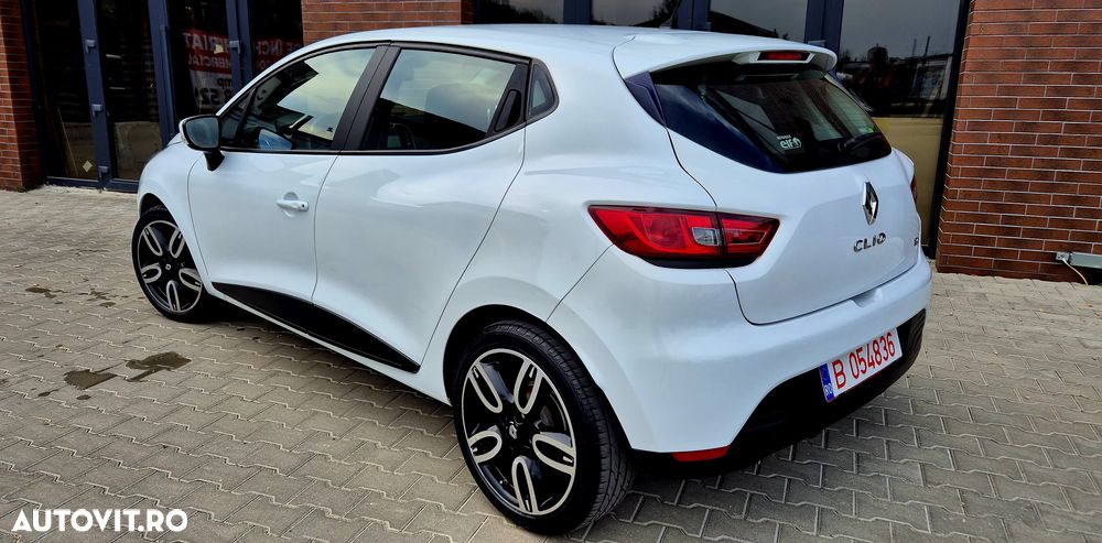 RENAULT Clio 2015 — imagine 3