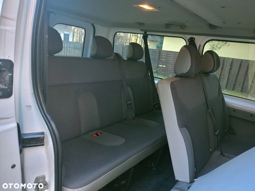 Opel Vivaro - 7