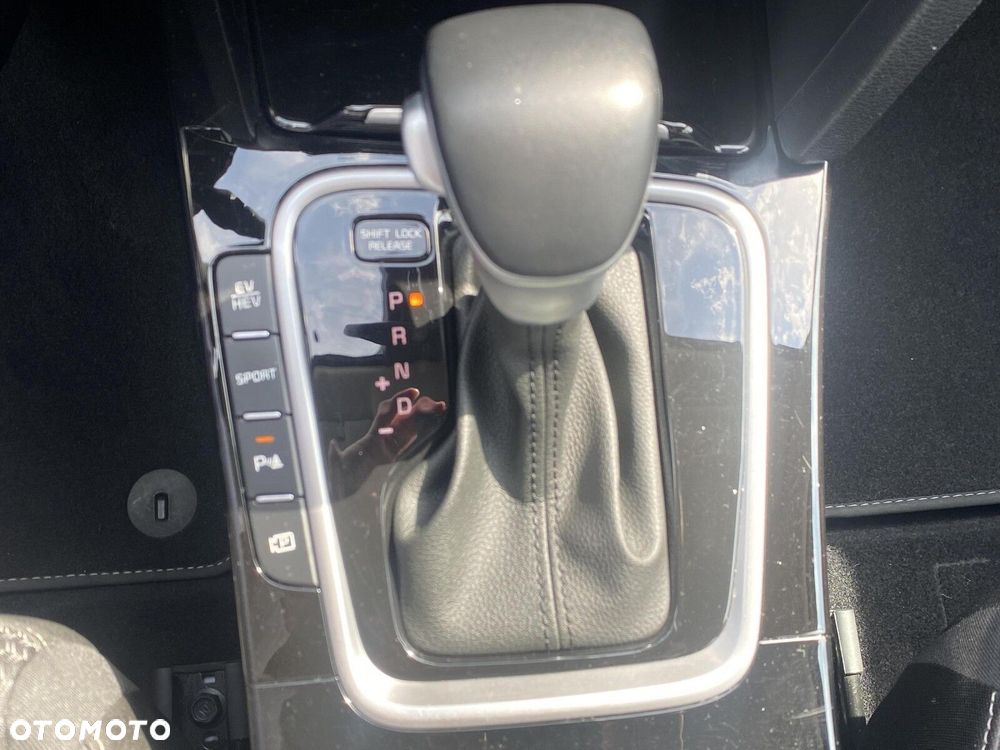 Kia Ceed - 21