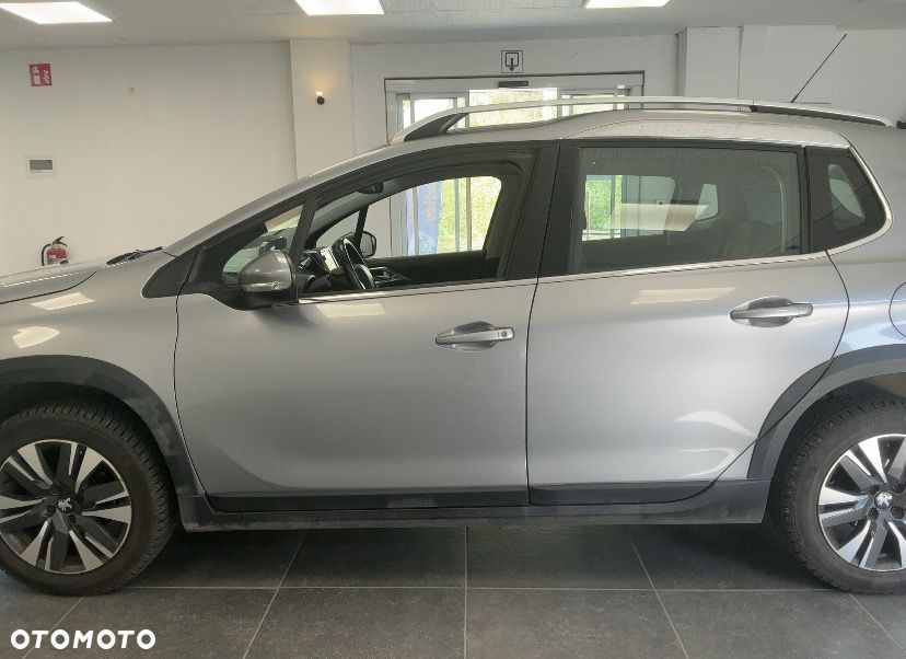 Peugeot 2008 BlueHDi 100 STOP & START Allure - 15