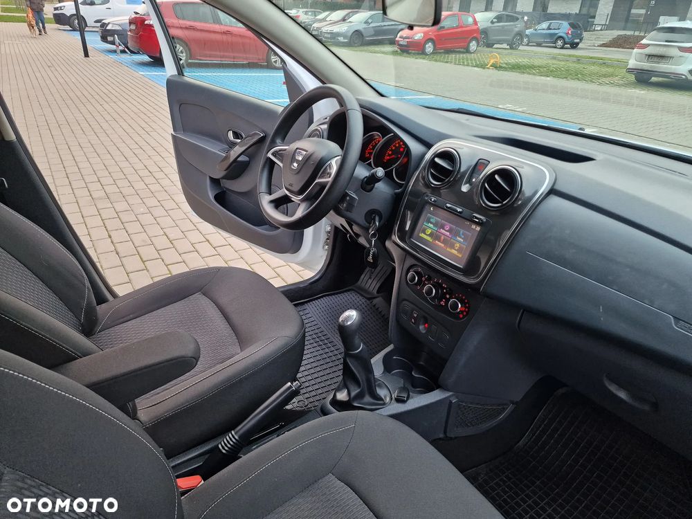 Dacia Sandero 0.9 TCe Laureate S&S - 14
