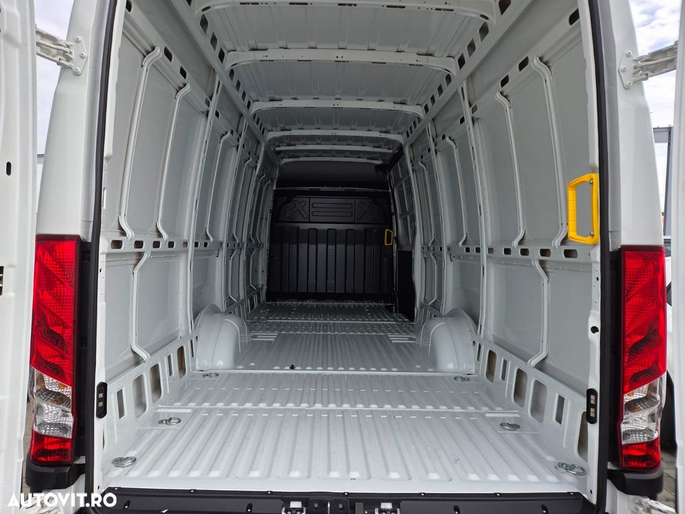 Iveco Daily35S14 - 8