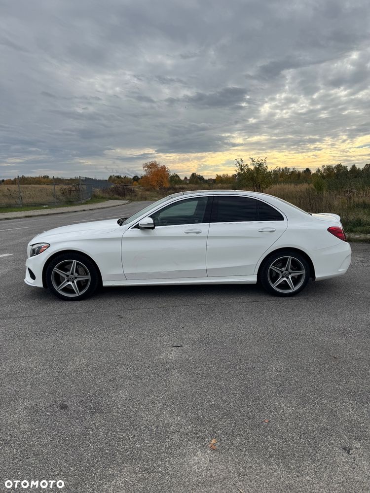 Mercedes-Benz C-Class 2018 photo 4
