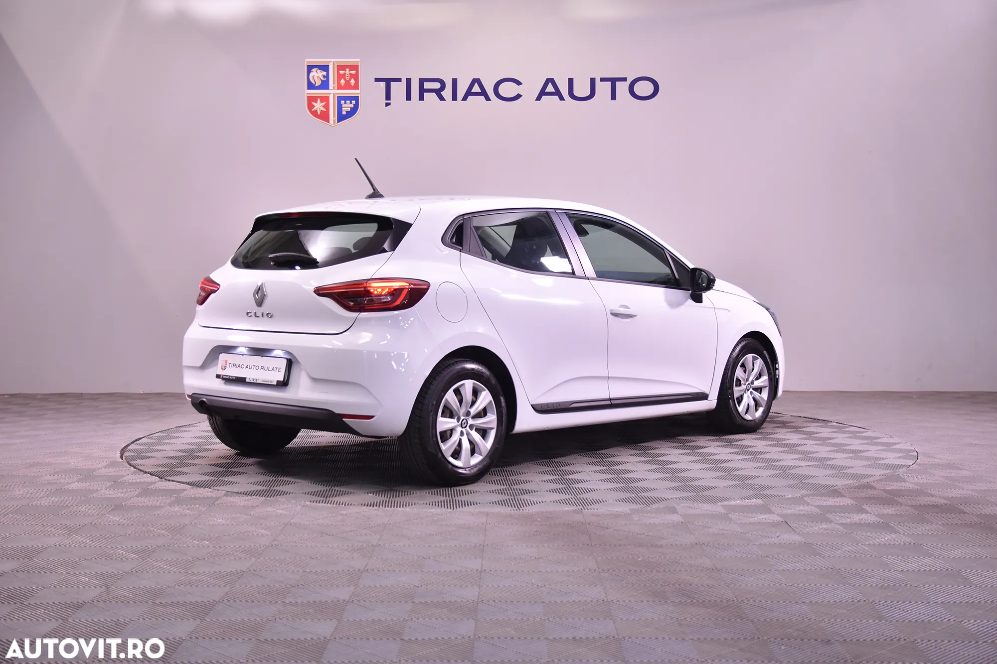 Renault Clio - 5