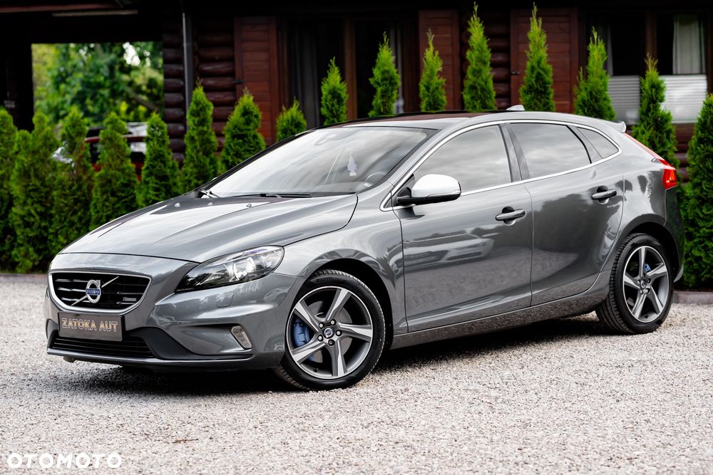 Volvo V40 D4 Geartronic R Design - 3