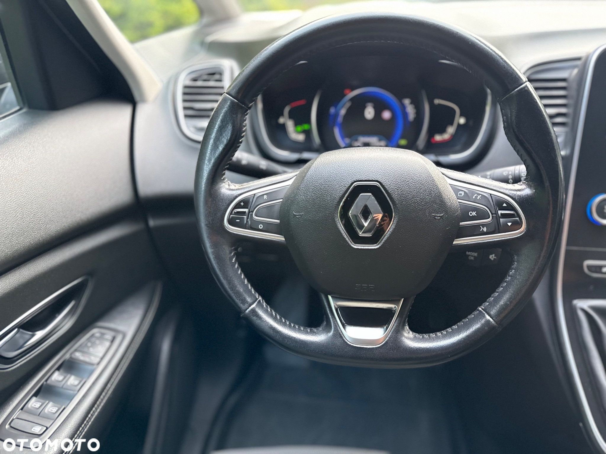 Renault Grand Scenic ENERGY dCi 110 INTENS - 20