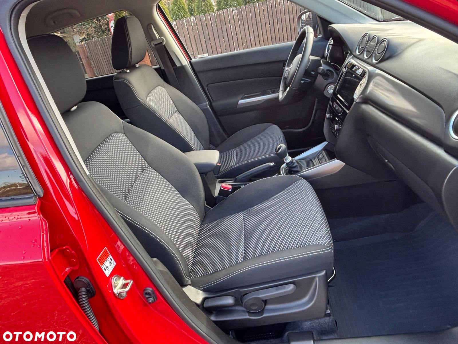 Suzuki Vitara 1.4 Boosterjet Premium 2WD - 28