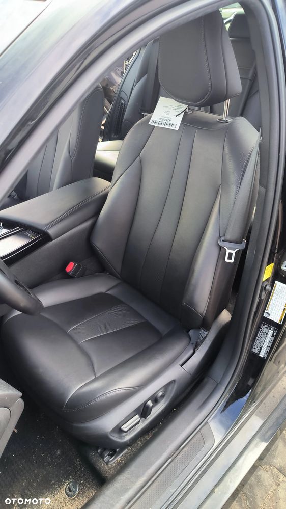 Toyota Mirai II 2021 Fotele / Kanapa / Komplet - 1