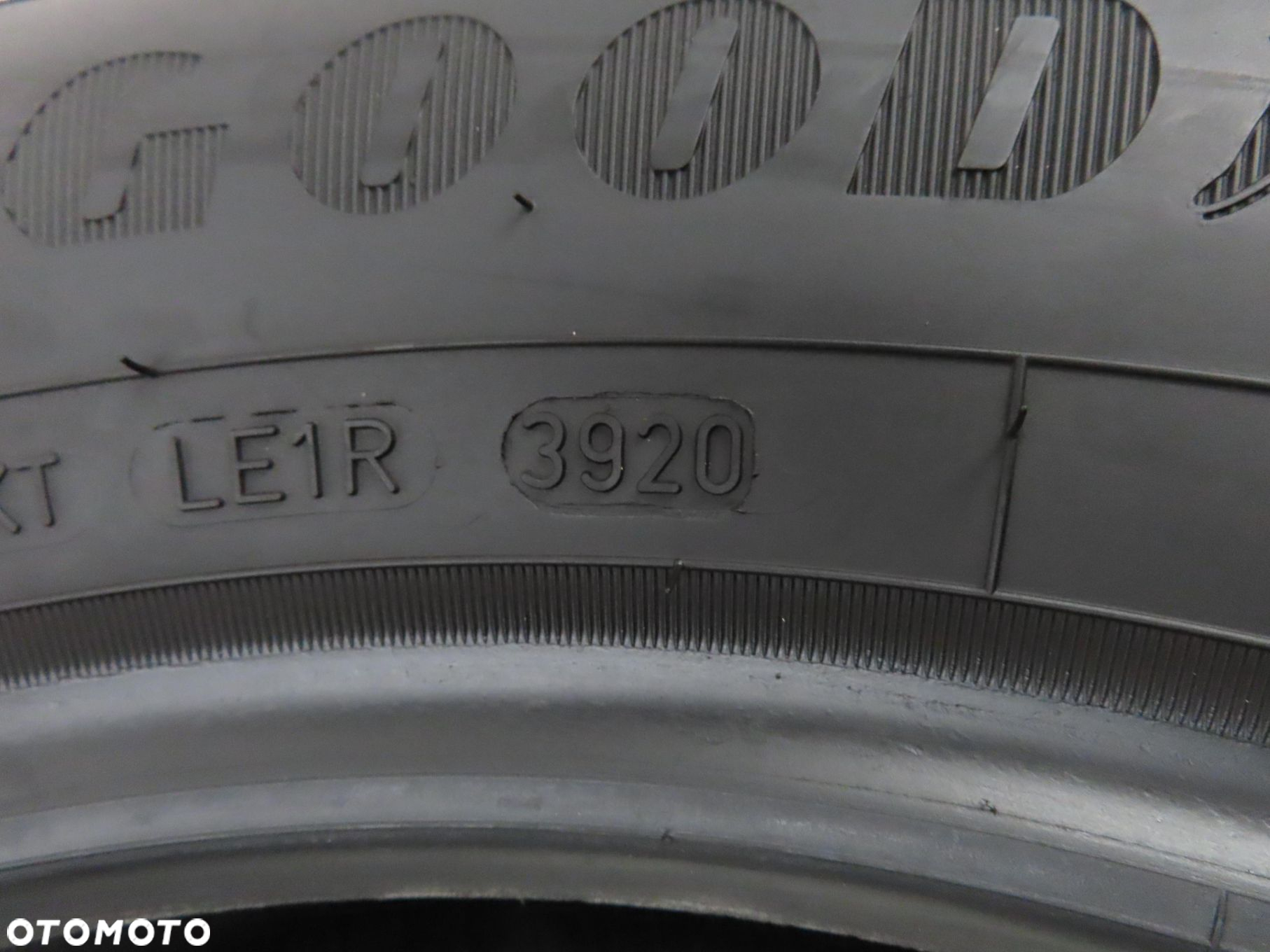 2x 215/60R17 OPONY LETNIE Goodyear EfficientGrip Performance 96H - 2