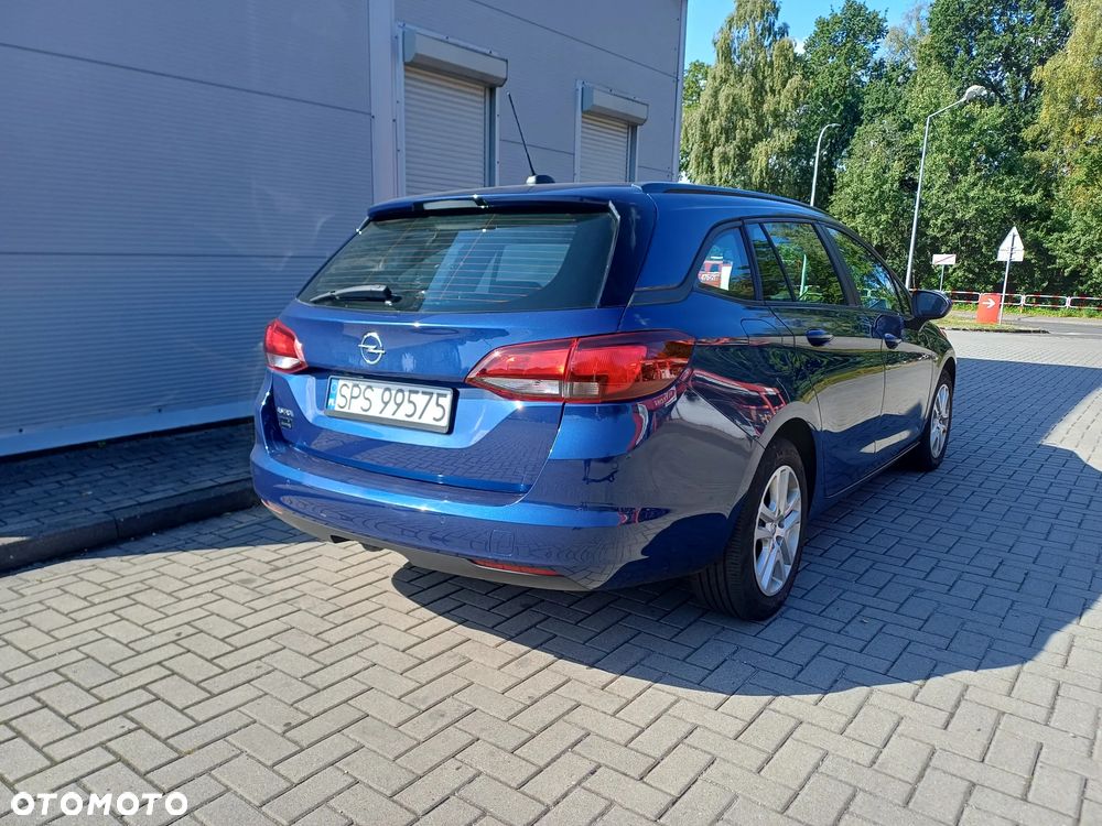 Opel Astra 1.5 D Start/Stop Business Edition - 4